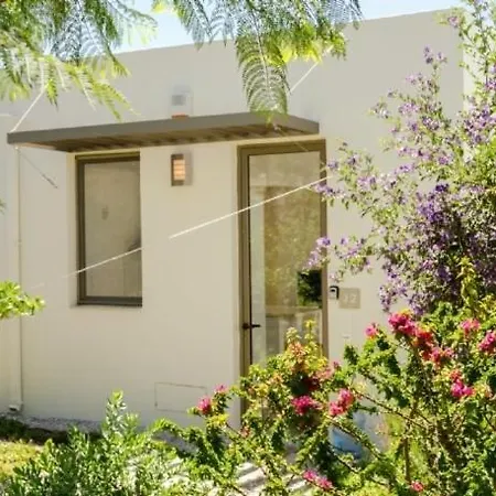 Villa Geris Sleeps 6 With Pool And Air Con Giris